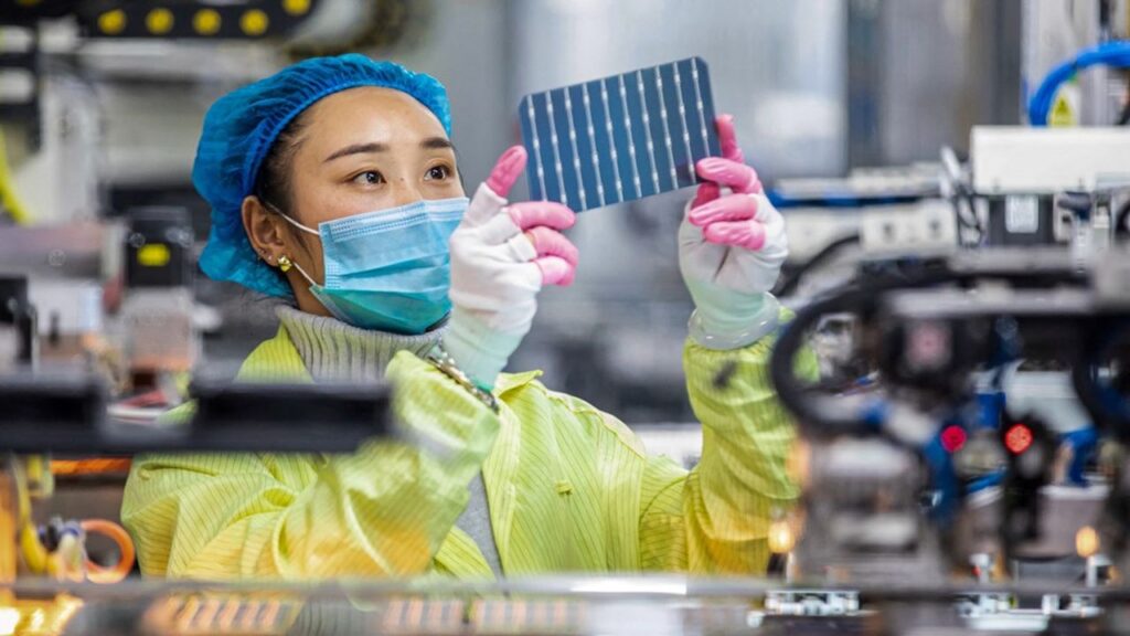 La Chine et son ultra-dominance dans la fabrication de panneaux solaires